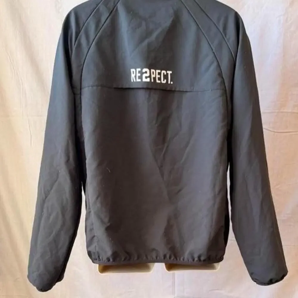 Jordan re2pect grey quarter zip...